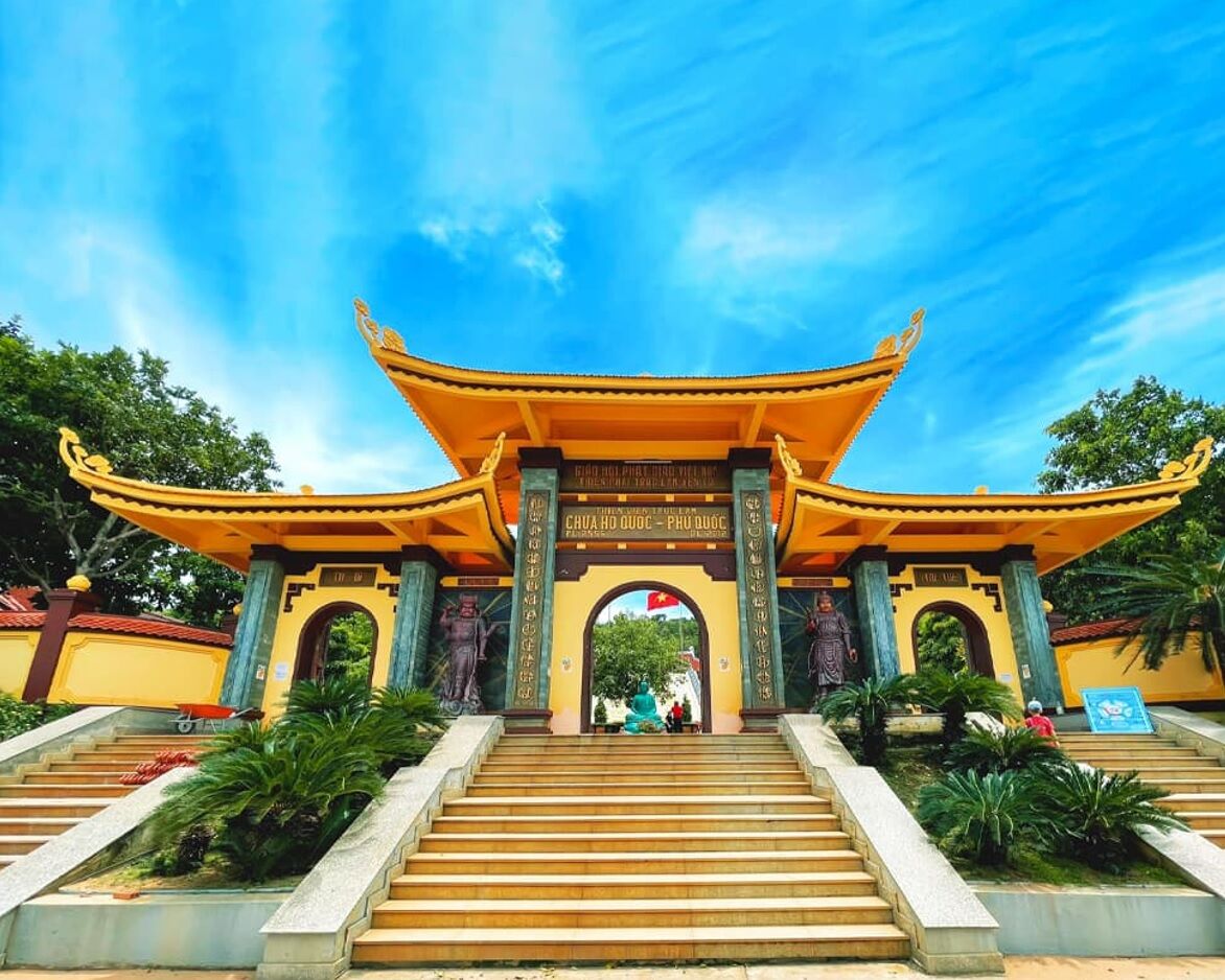 Phu Quoc Island Pagoda - Begin your Phu Quoc Tours with a scenic adventure